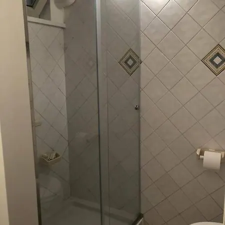 1744 Apartamento Meta