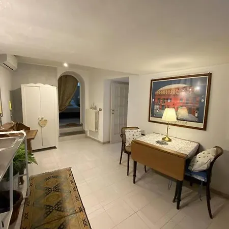 1744 Apartamento *