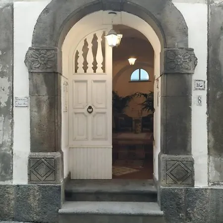 1744 Apartamento *